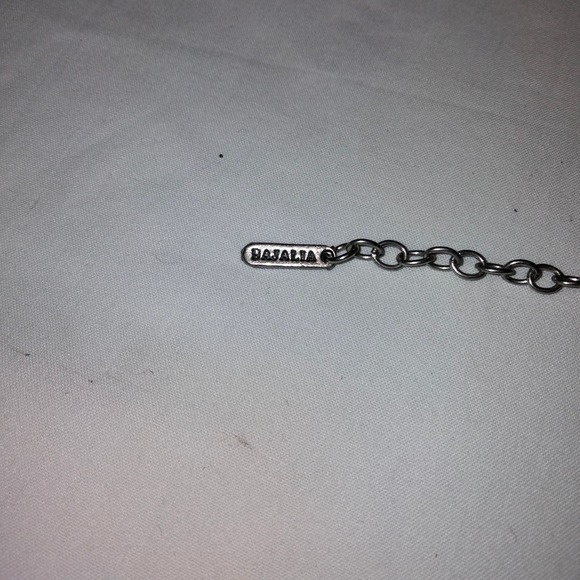 Iris Apfel & Bajalia Black & Silver Panja Hand Bracelet - Picture 4 of 14